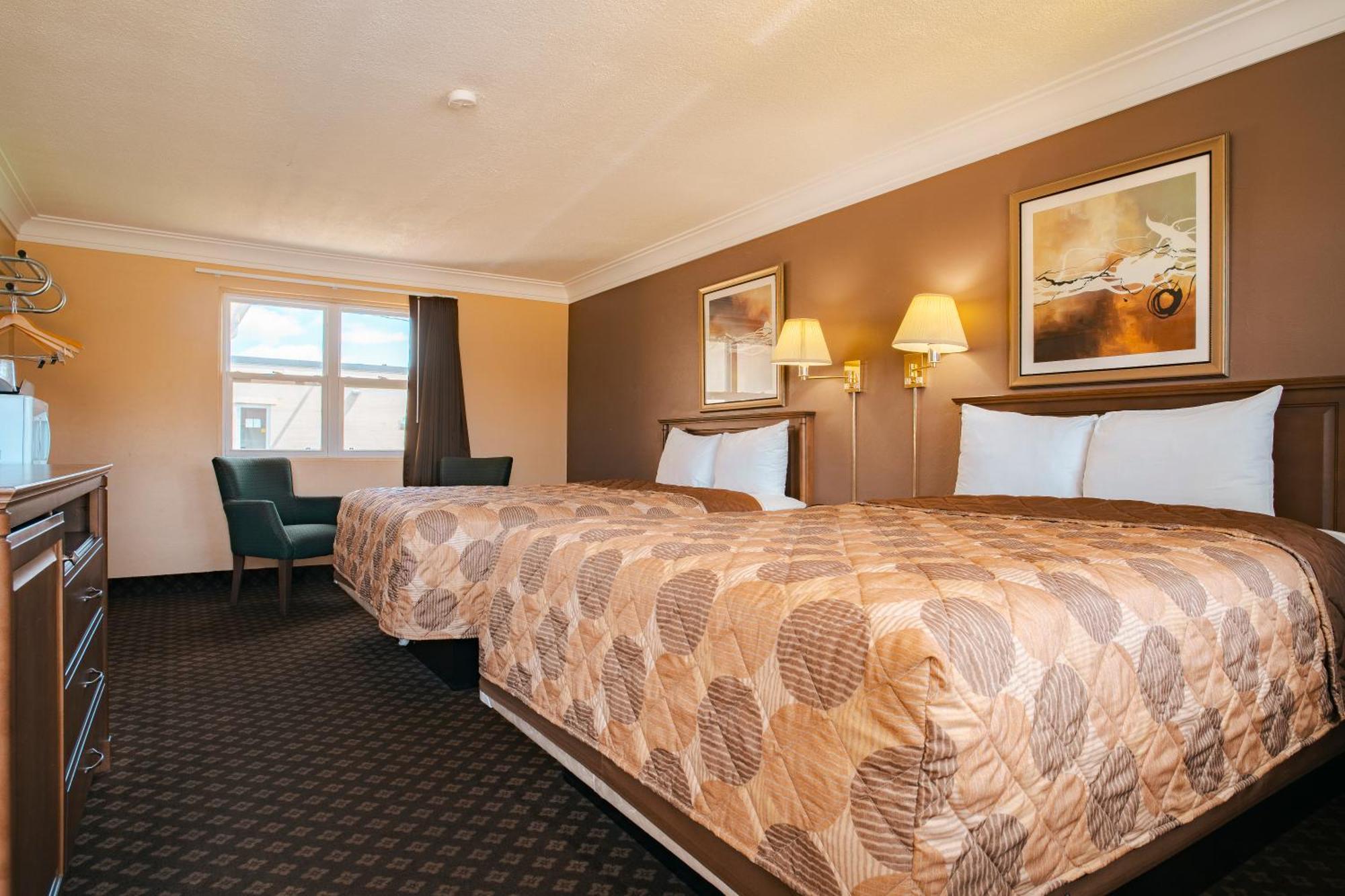 Faulds Motel Sarnia Bagian luar foto